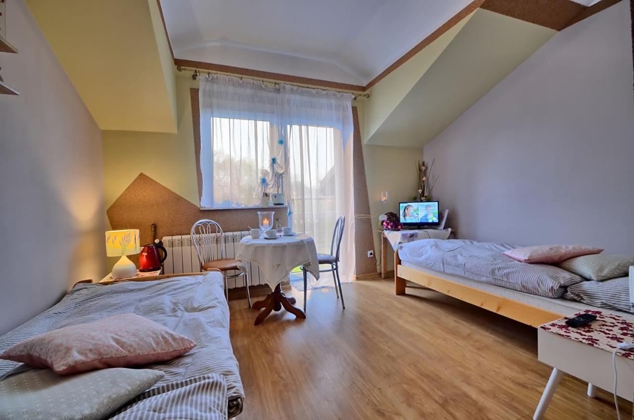 Willa Pod Aniolem Hotel Cieszyn  Ngoại thất bức ảnh